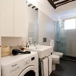 Nel Cuore Del Centro Storico Di *